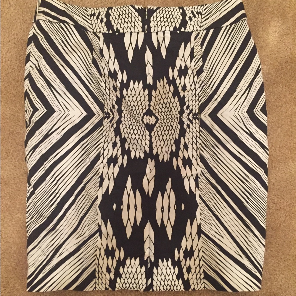 Calvin Klein abstract skirt